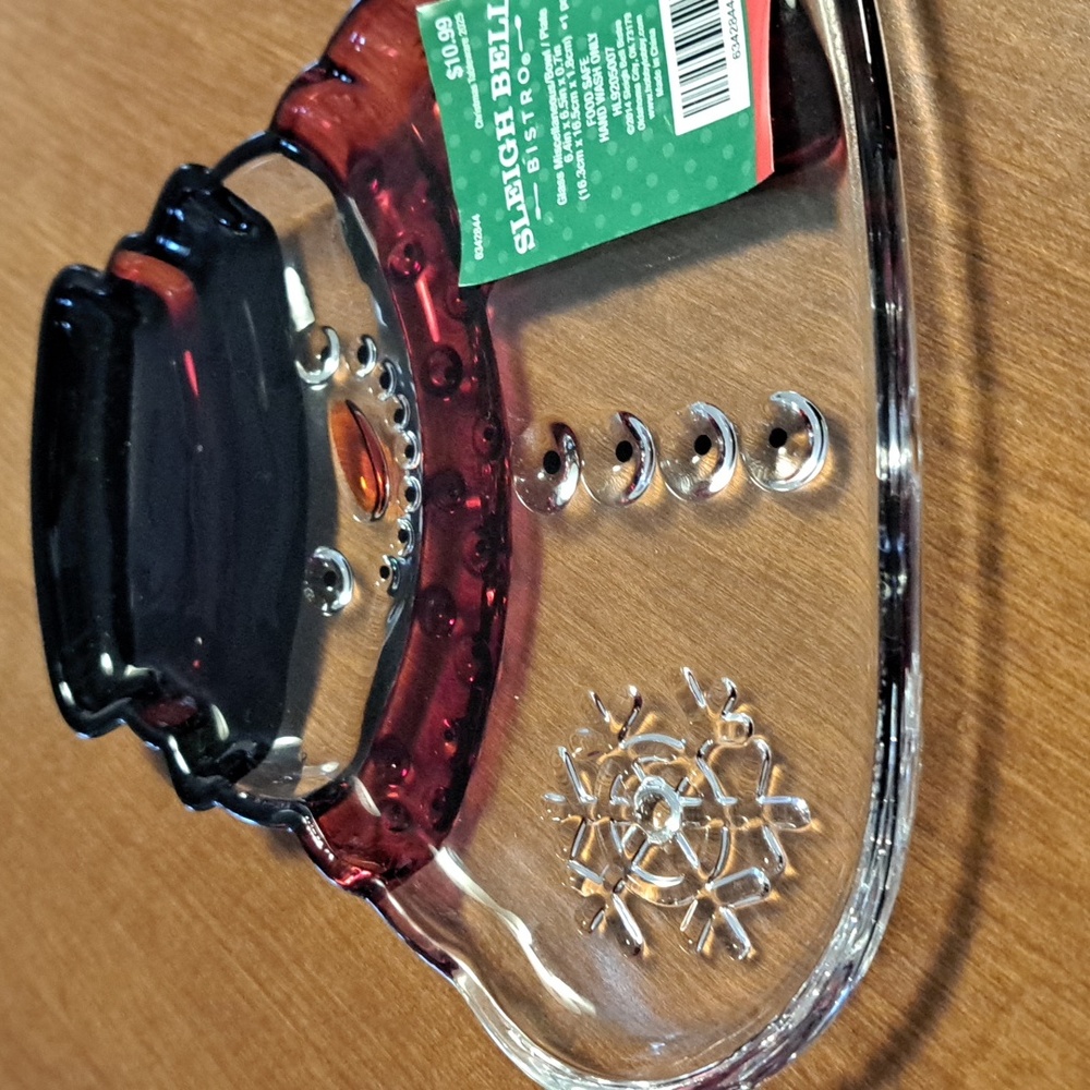 Snowman Shaped Glass Plate 6.4 X 6.5 X 0.7" - Picture 4 of 4